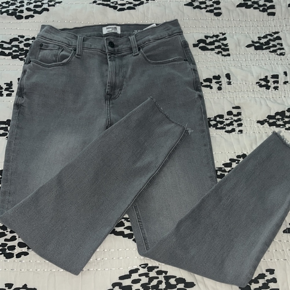 Kensie Jeans Vintage Luxe, high rise skinny, gray wash, size 6